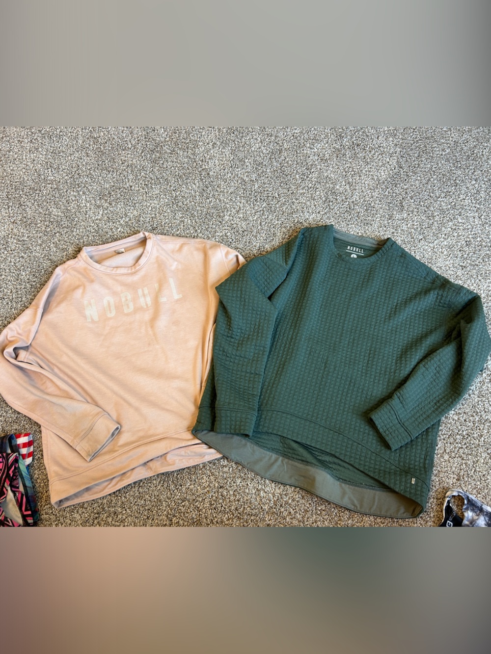 Dusty Pink 'NOBULL Crewneck Sweatshirt & Forest Green waffle sweatshirt Large